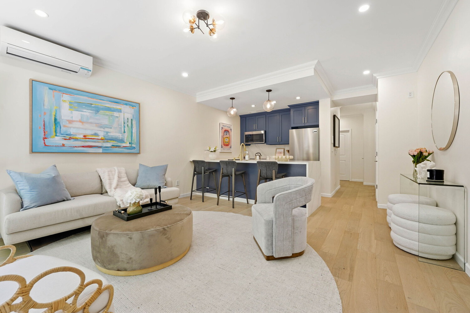 376 W St GB
