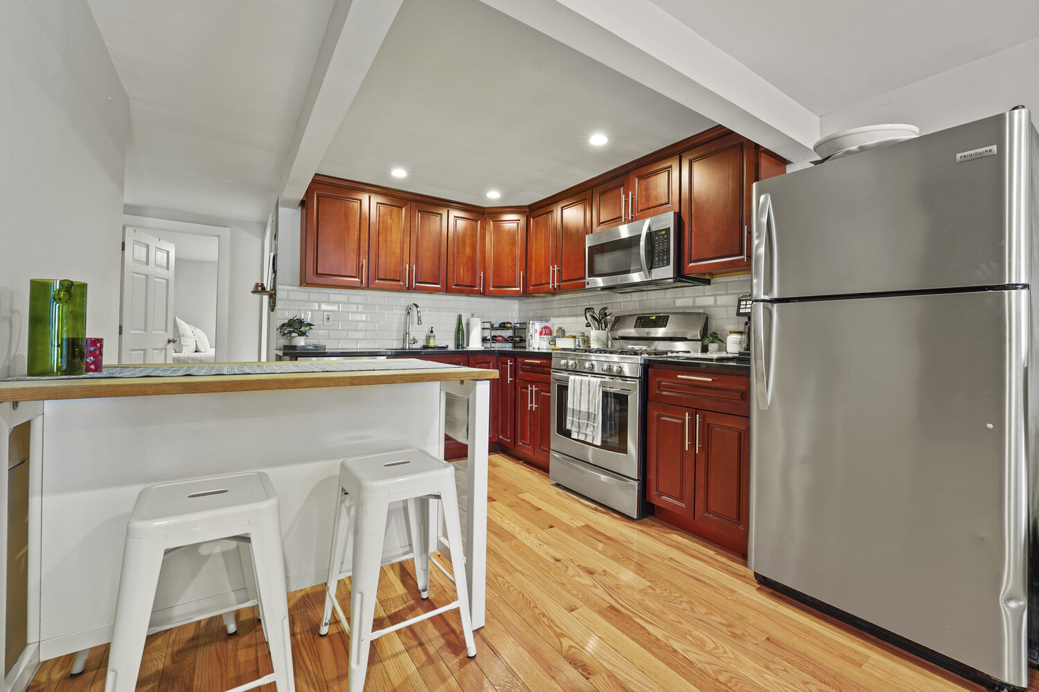 137A 22ND Street