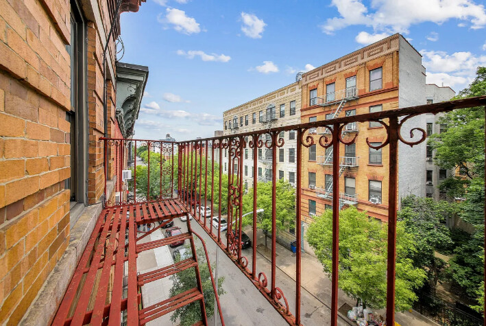 424 E 115TH Street 4B