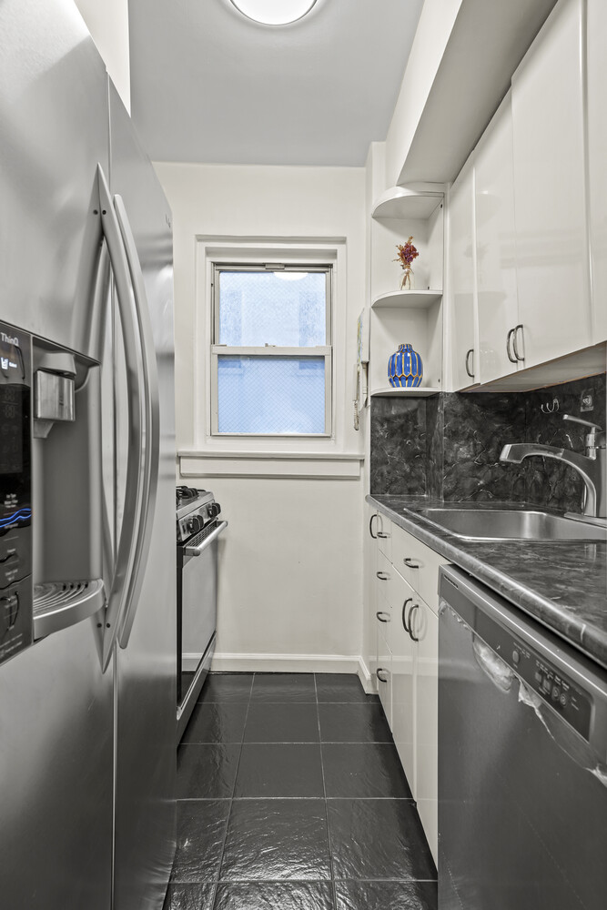 288 LEXINGTON Avenue 4E