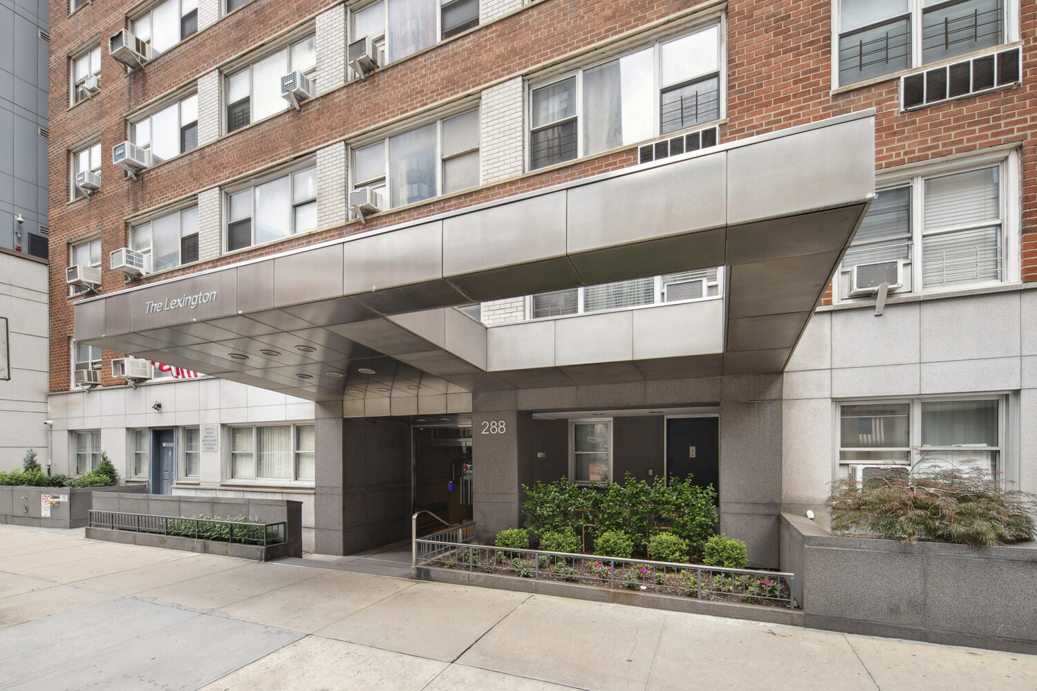 288 Lexington Ave 4E