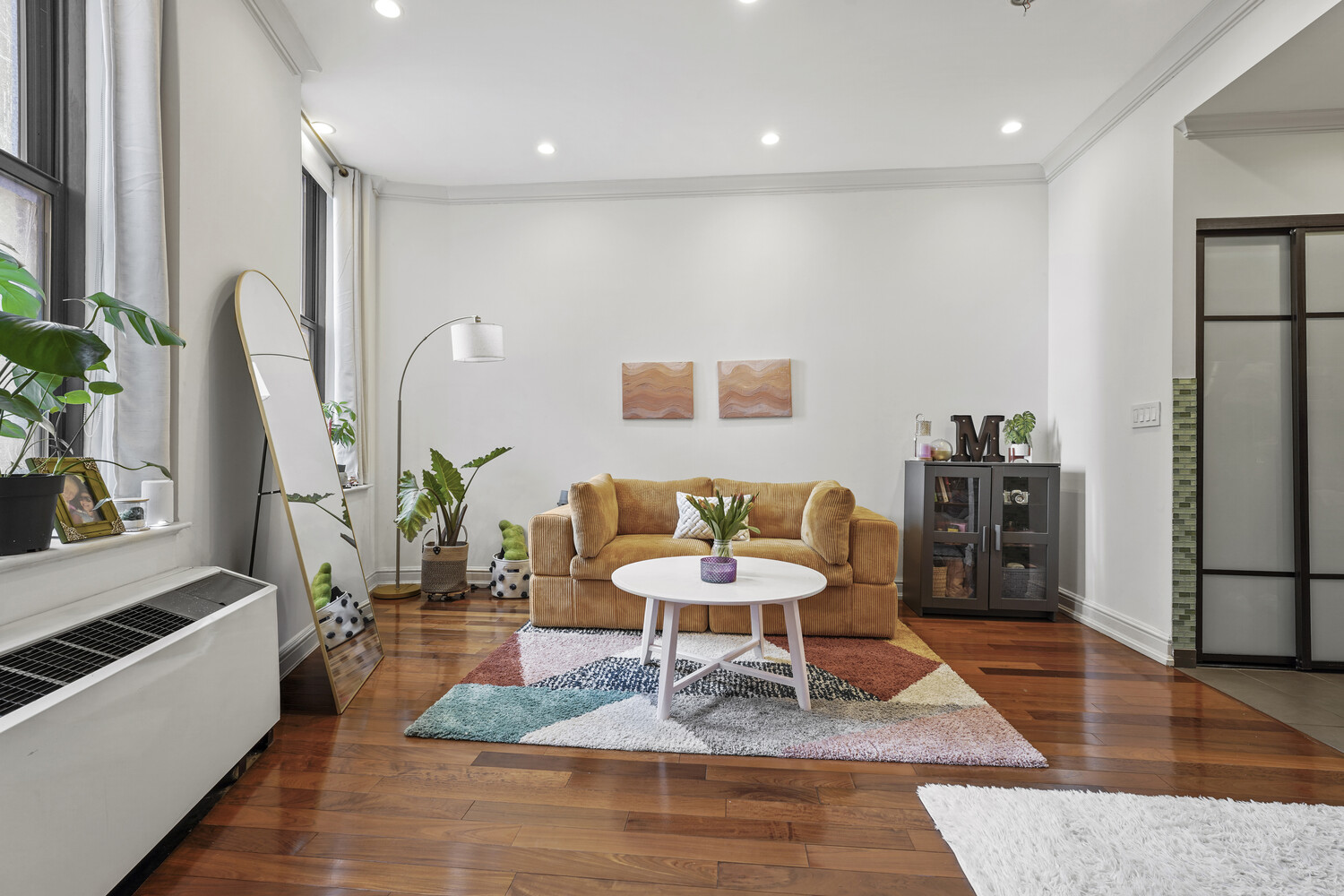 1 Wall Street Court 904