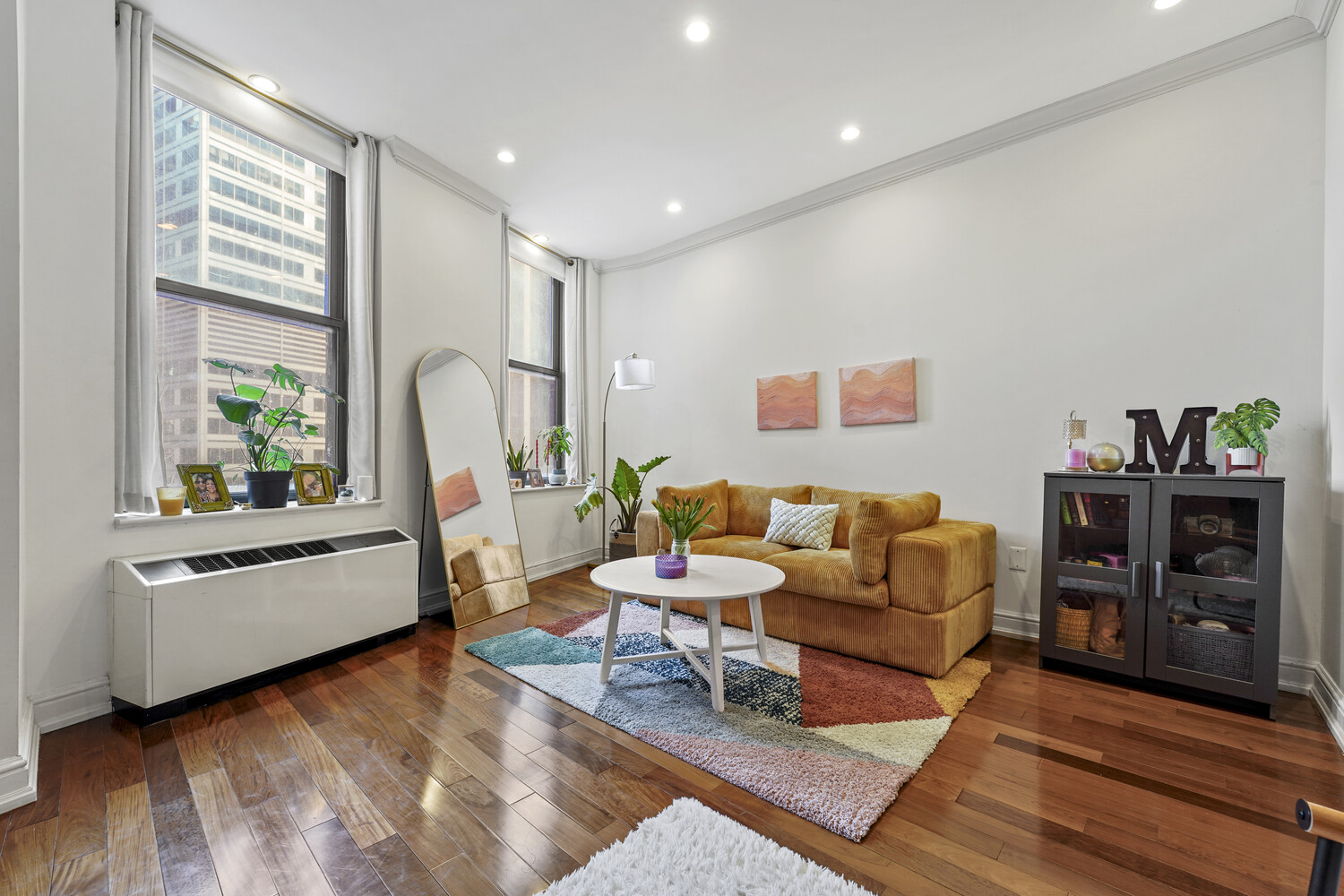 1 Wall Street Court 904