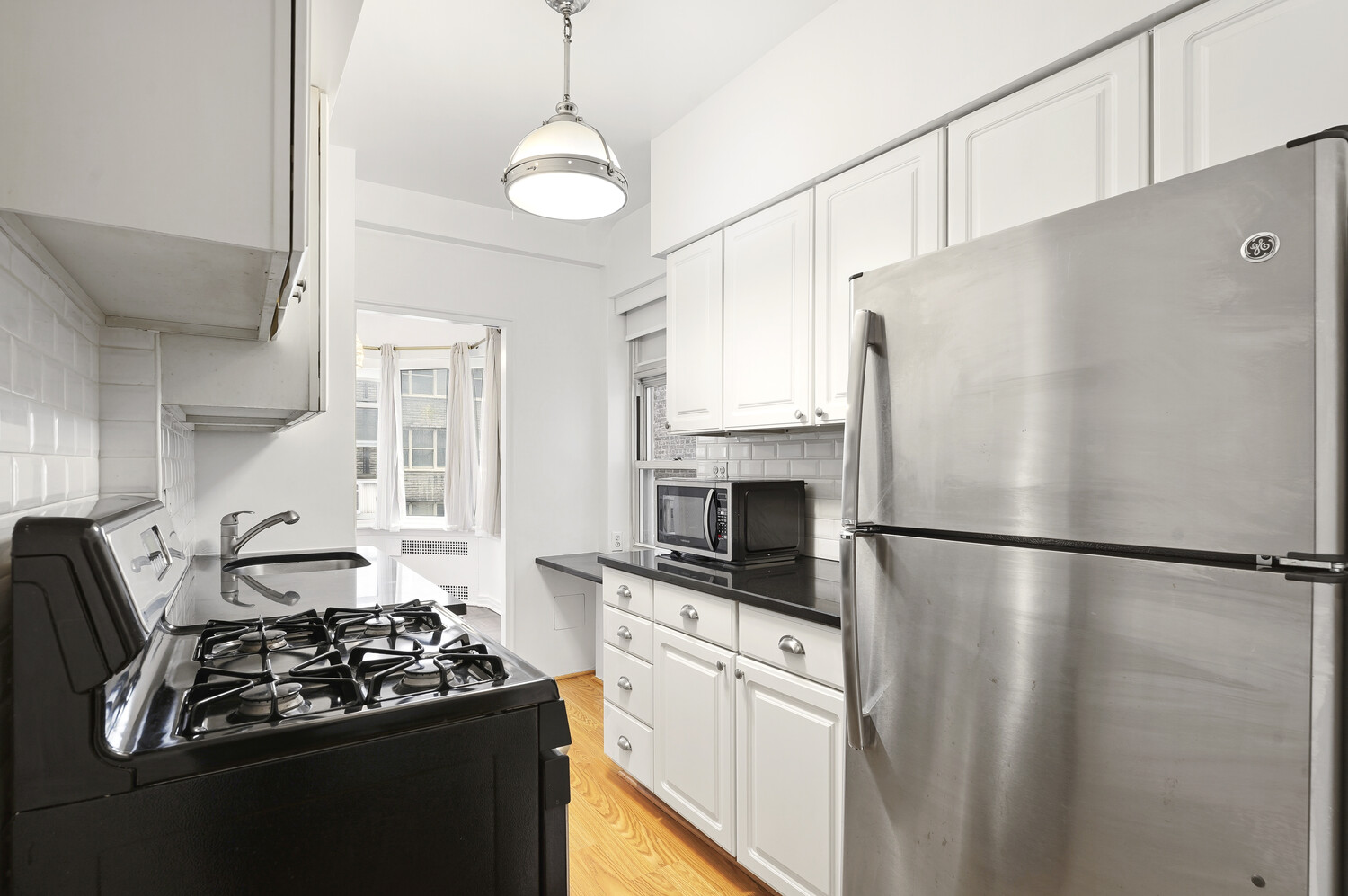 215 E 79TH Street 7F