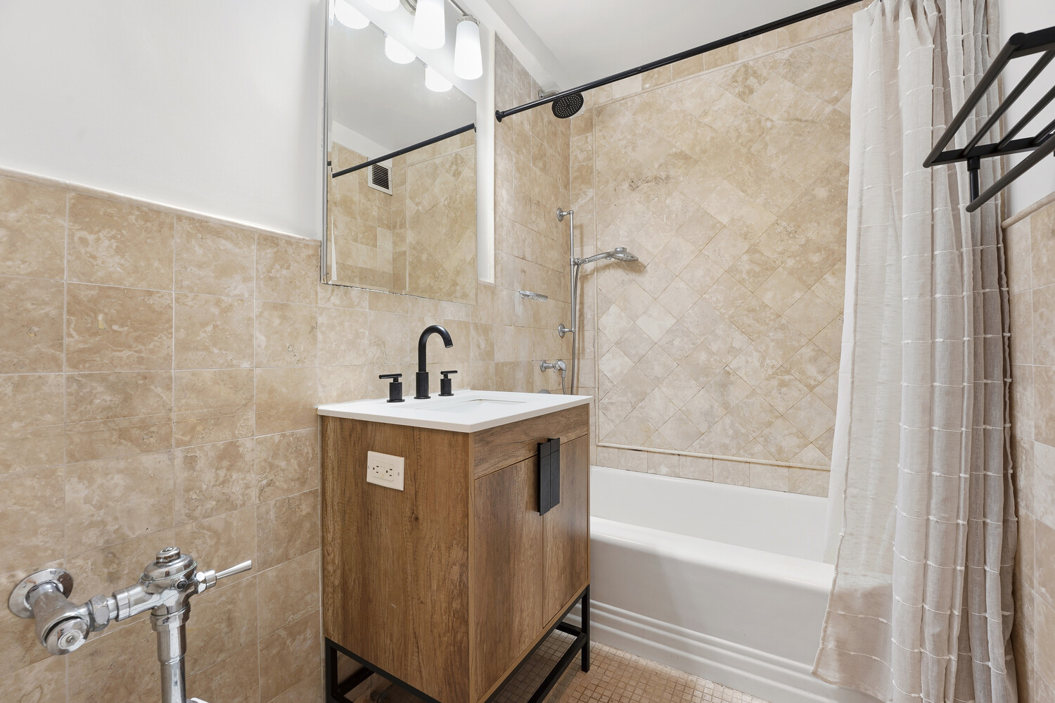 215 E 79TH Street 7F