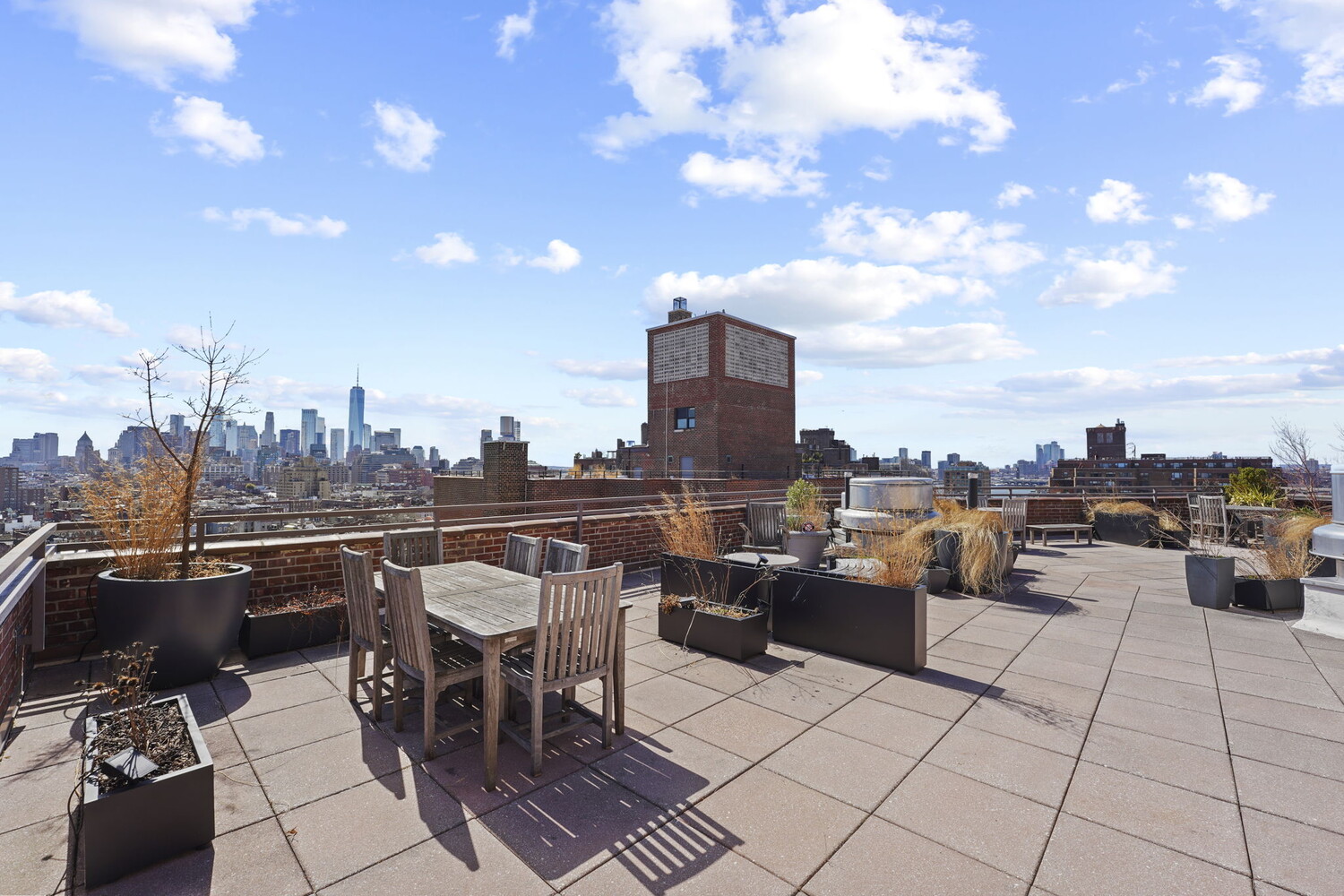 14 HORATIO Street 9A