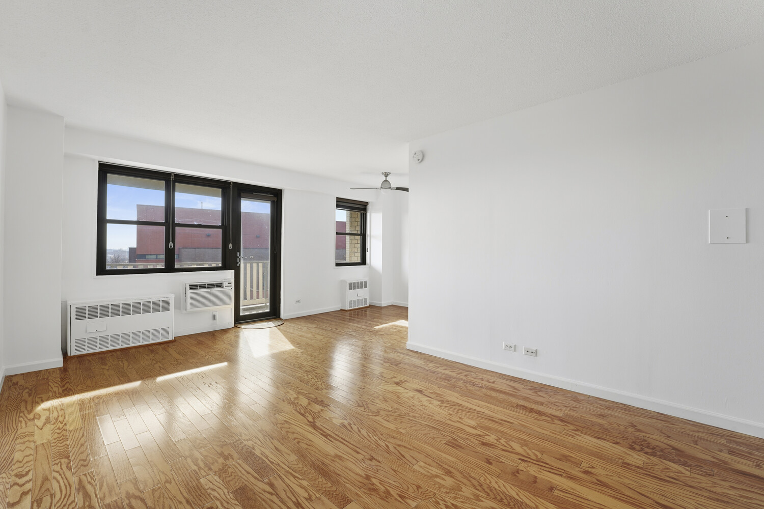 39-60 54TH Street 7N