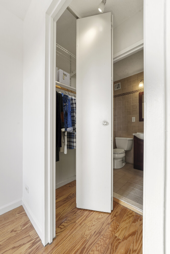 39-60 54TH Street 7N