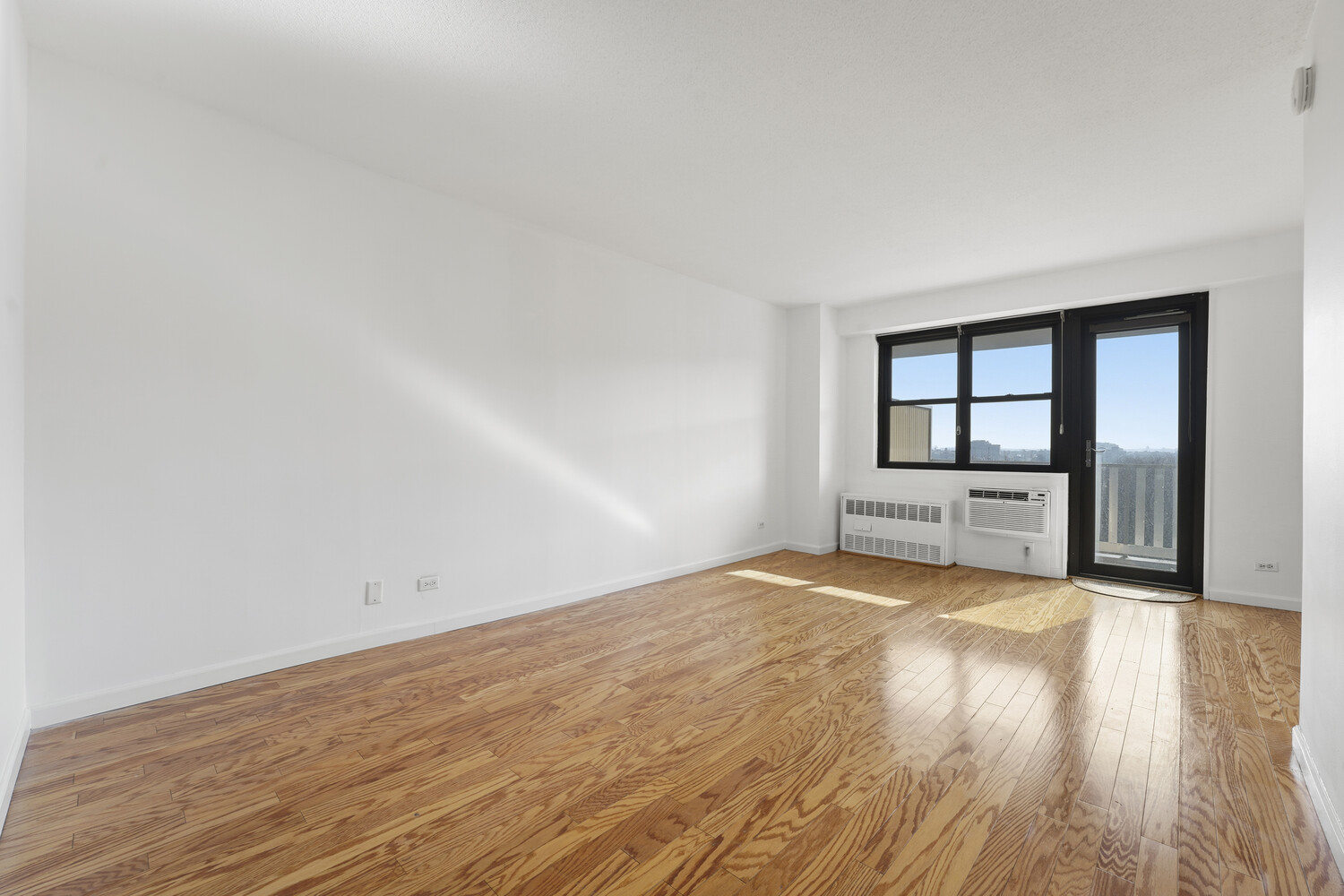 39-60 54TH Street 7N