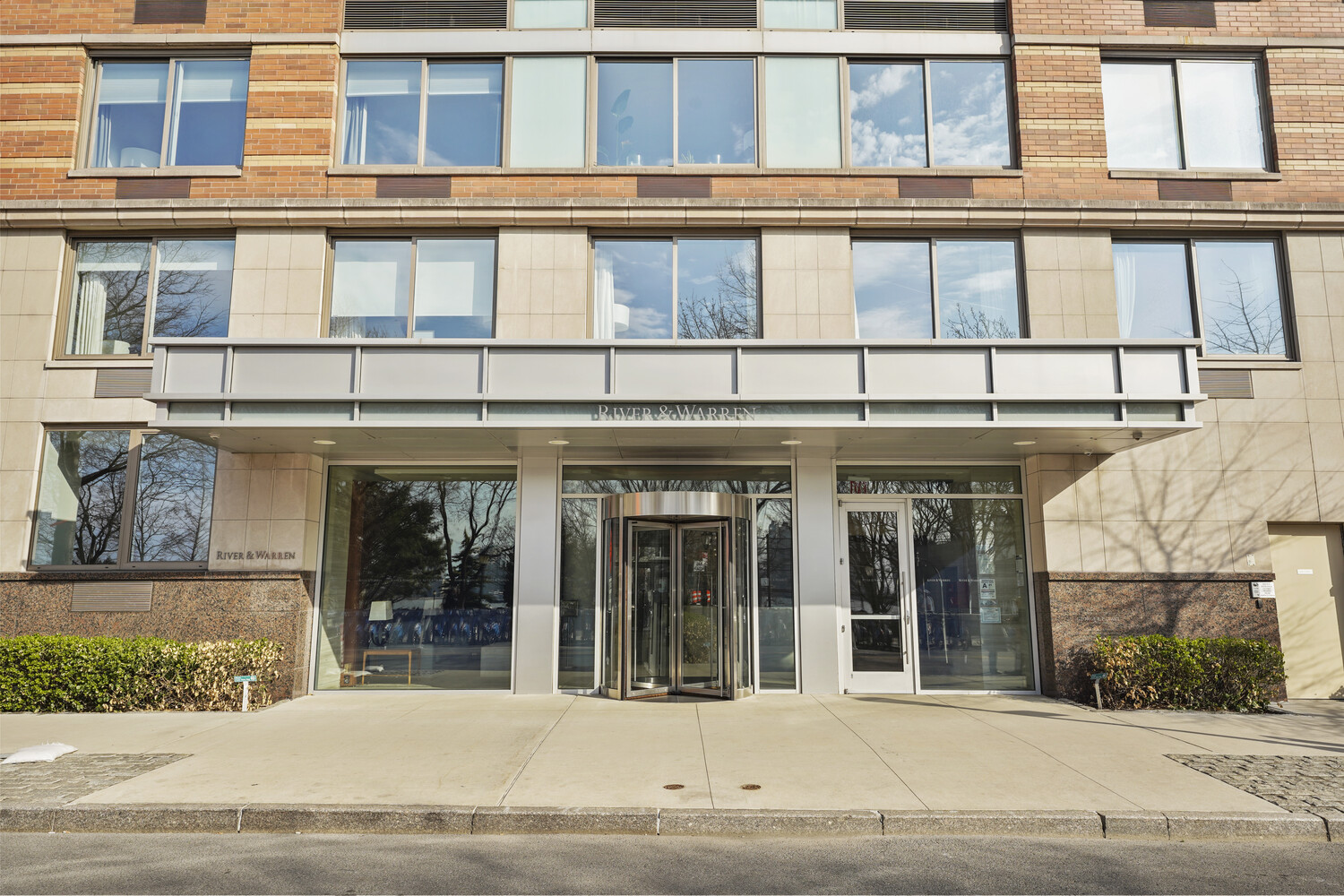 212 WARREN Street 1D