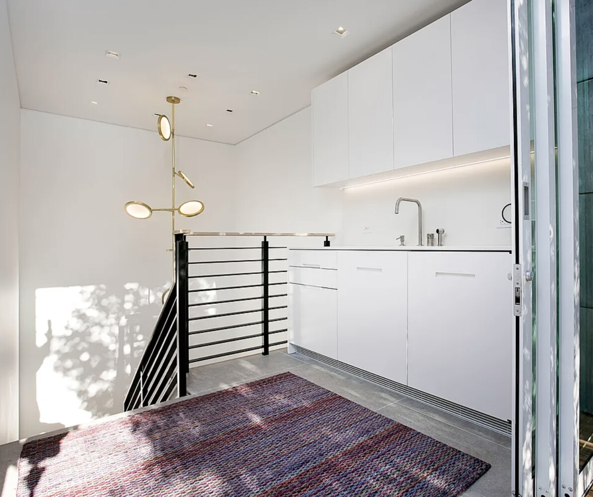 117 E 29TH Street 6B