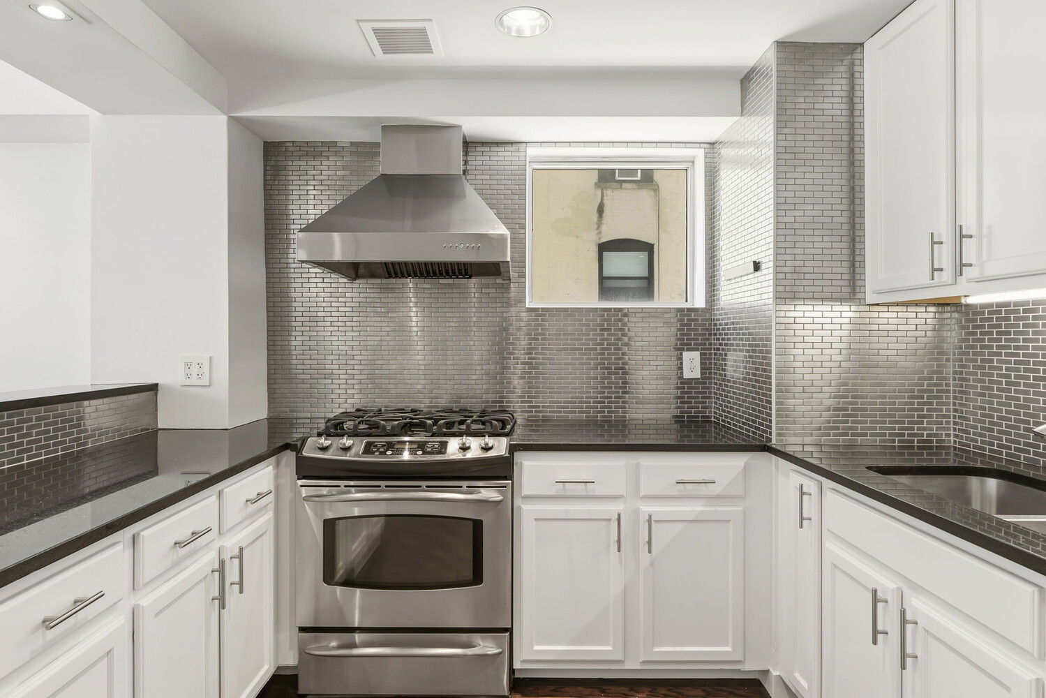 381 LENOX Avenue 3A