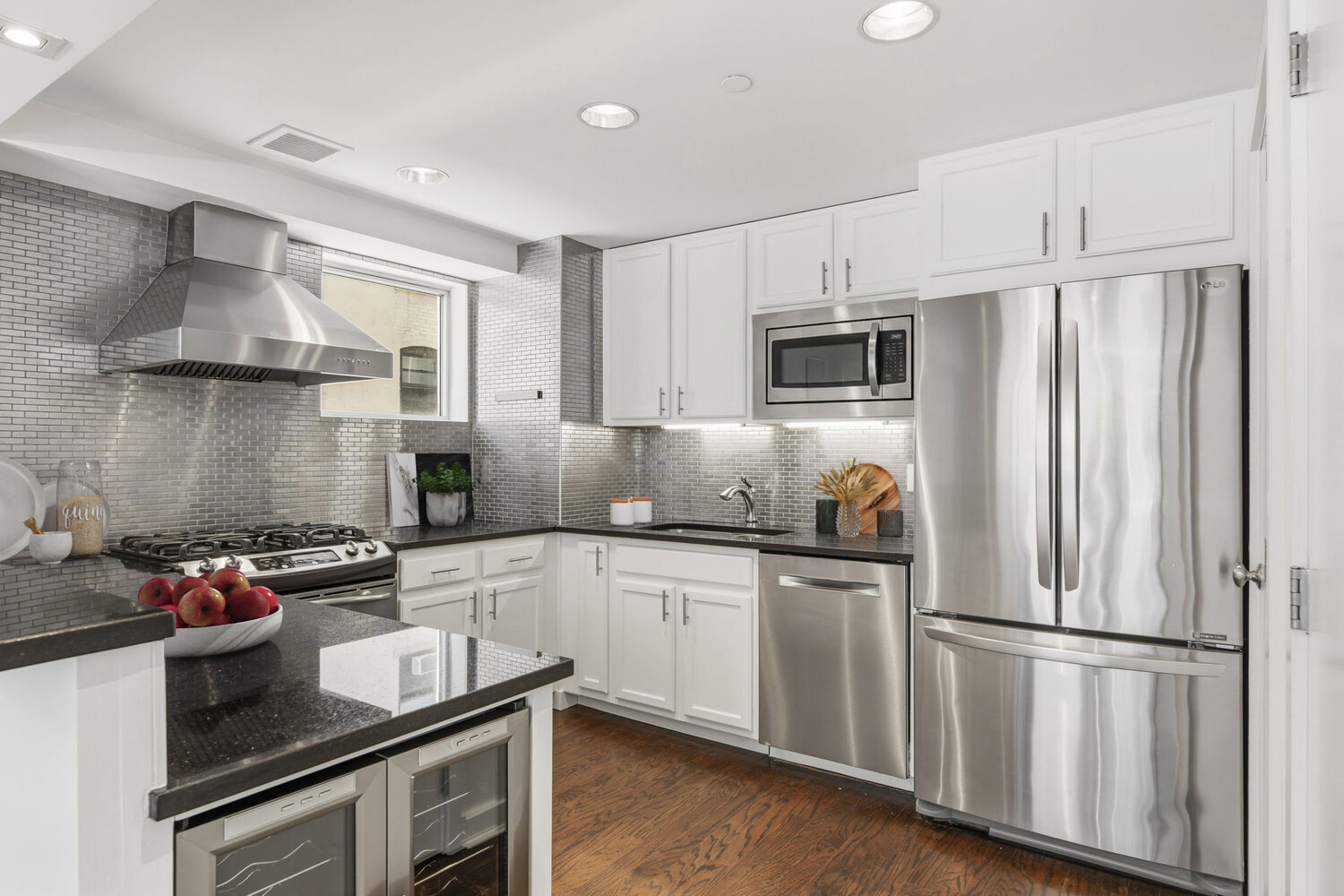 381 LENOX Avenue 3A