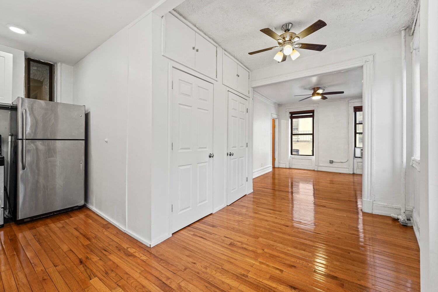 351 W 47TH Street