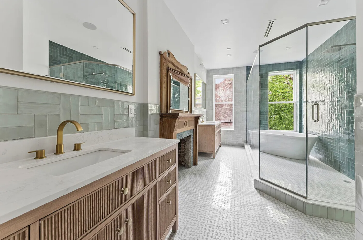 32 W 120TH Street