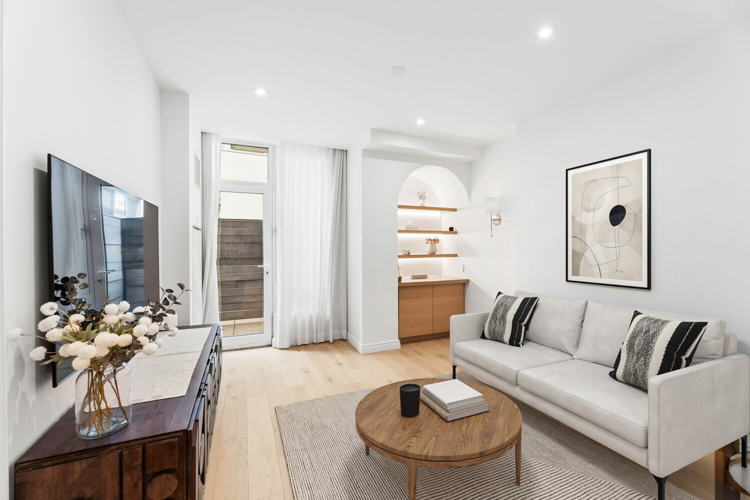 214 N 11TH Street 1V