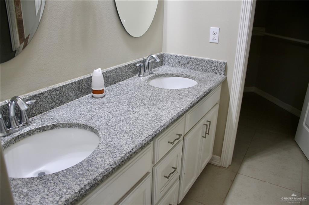 2909 Fuerte Avenue, McAllen