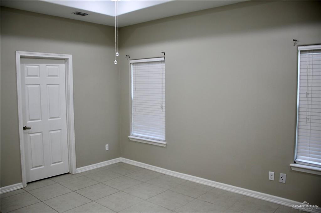 2909 Fuerte Avenue, McAllen
