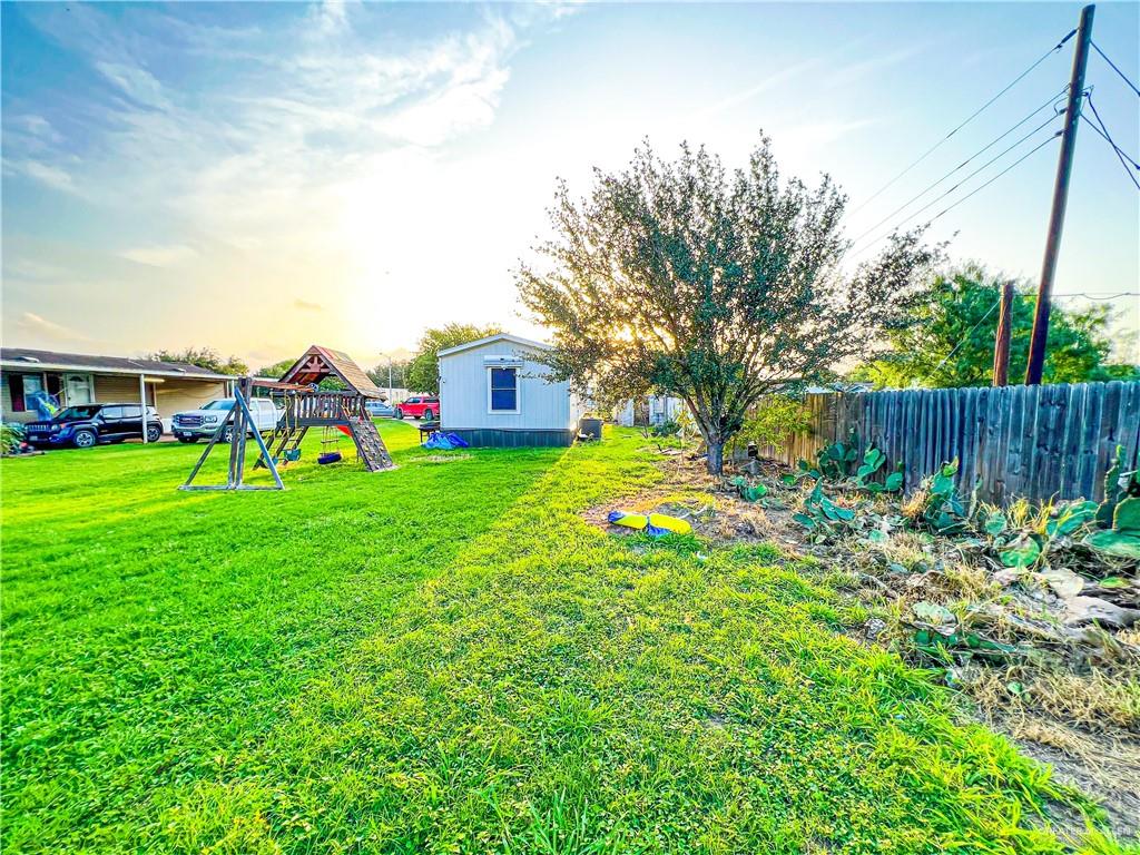 1304 Trout Court