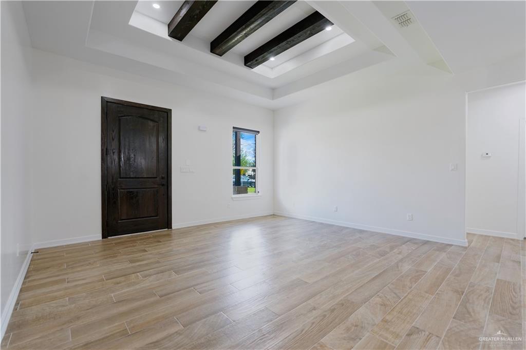 2012 W Bella Vista Avenue