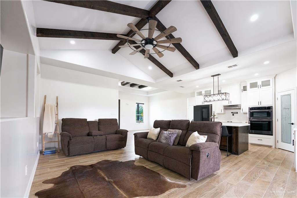 2012 W Bella Vista Avenue