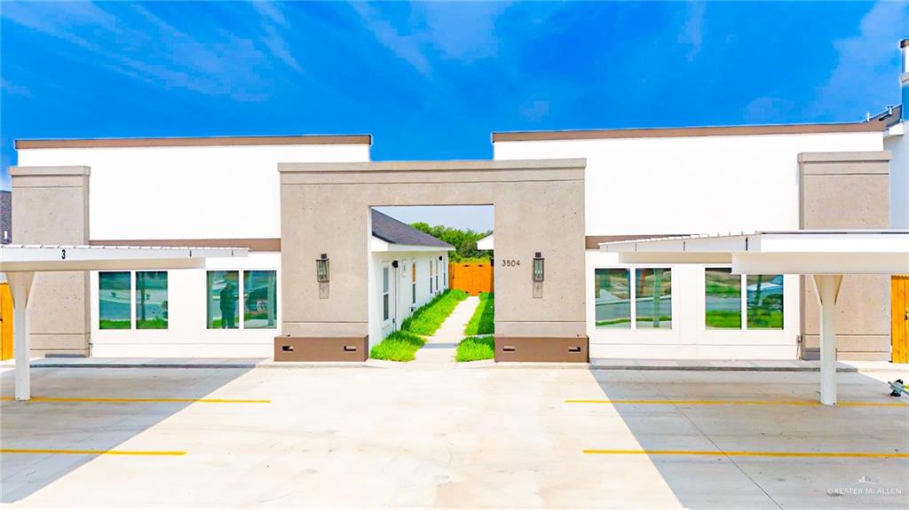 3504 S Dominique Drive