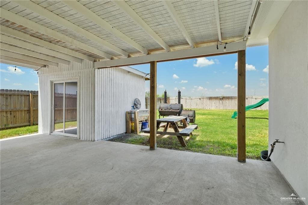 10929 N Baylie Bear Drive