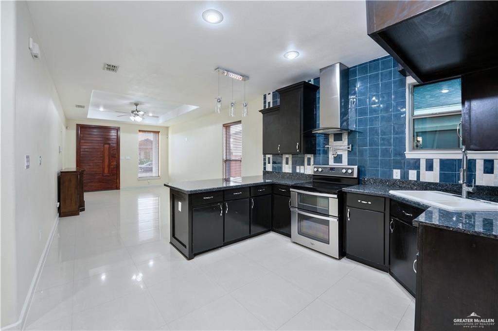 1805 LeAnn Rimes Road