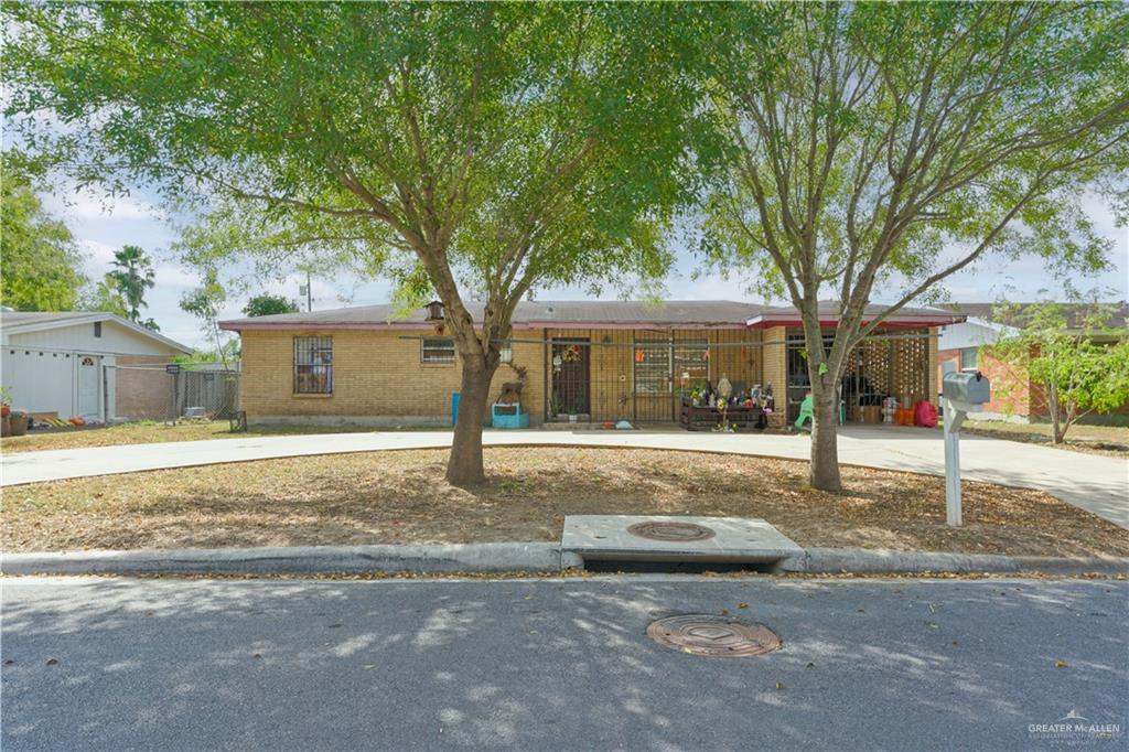 2125 Camellia Avenue, McAllen