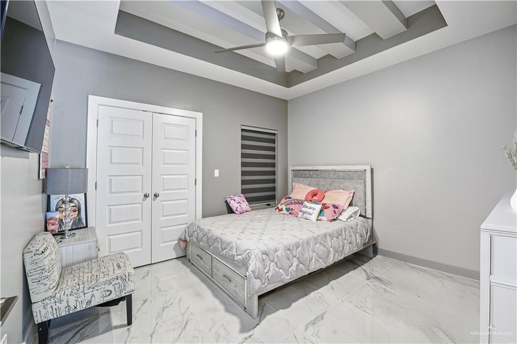 1917 W 25th 1/2 Street