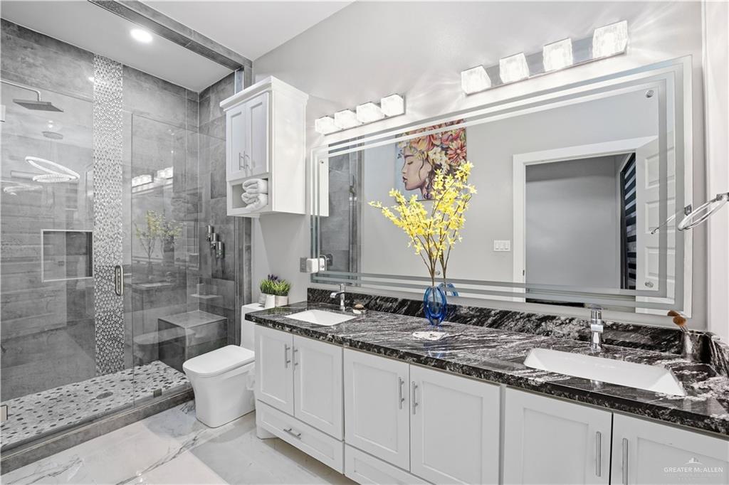 1917 W 25th 1/2 Street