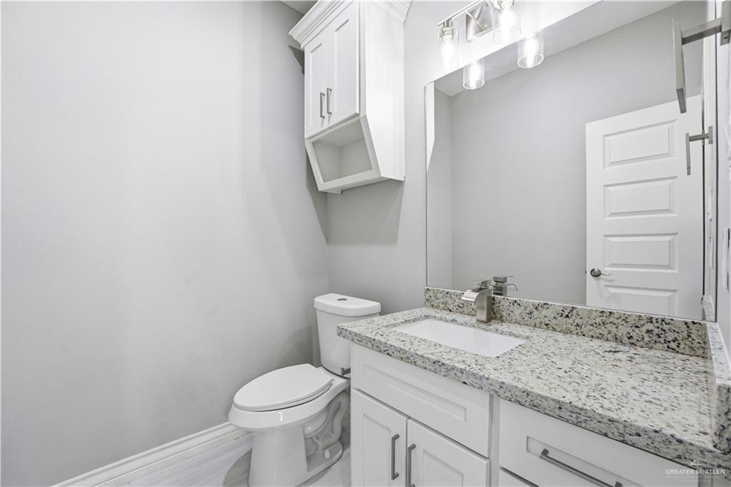 1309 E Evergreen Street