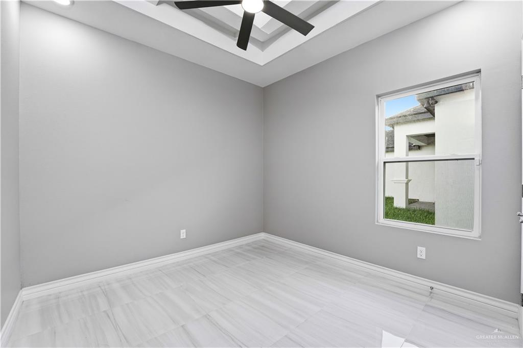 1309 E Evergreen Street