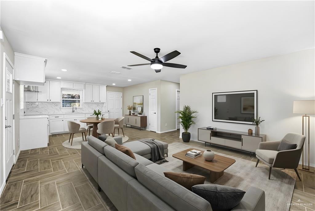 504 Date Palm Avenue, McAllen