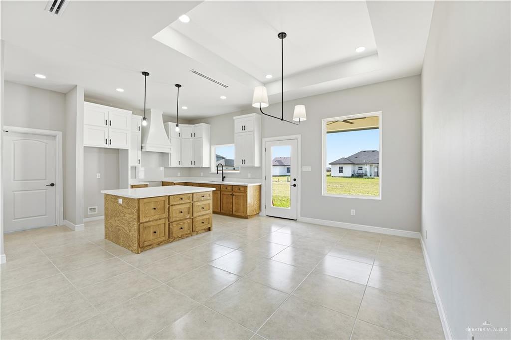 2005 Black Hills Street