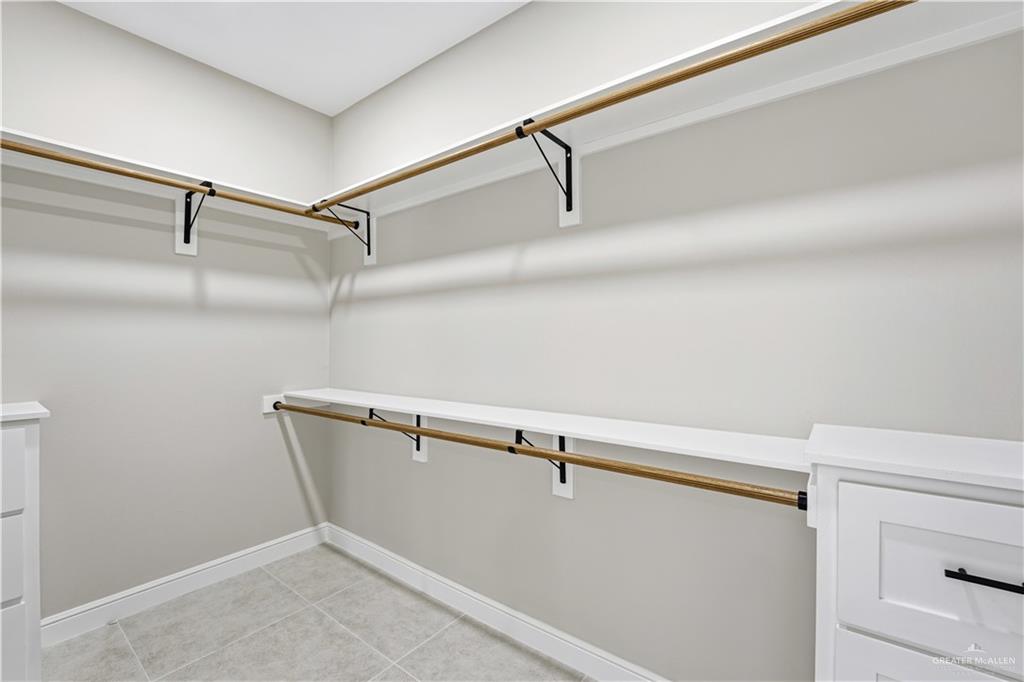 2005 Black Hills Street