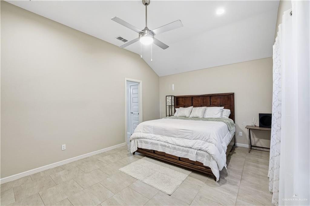 304 S Paseo Del Rey Street