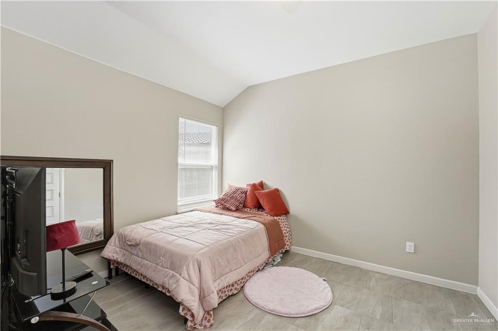 304 S Paseo Del Rey Street