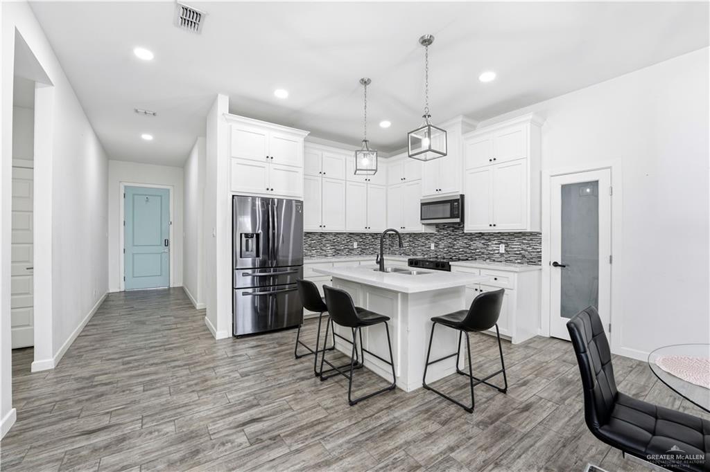 2004 Lake Front Drive