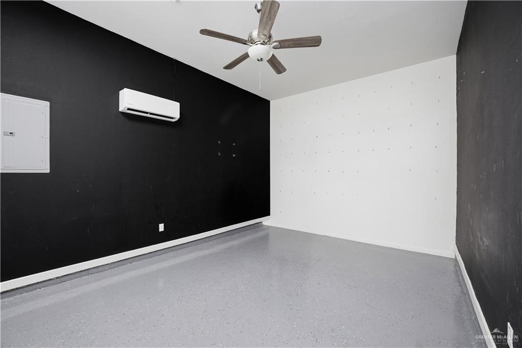 2004 Lake Front Drive