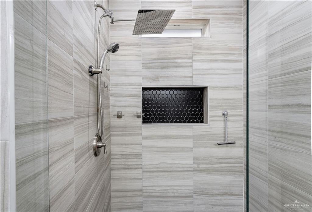 2004 Lake Front Drive