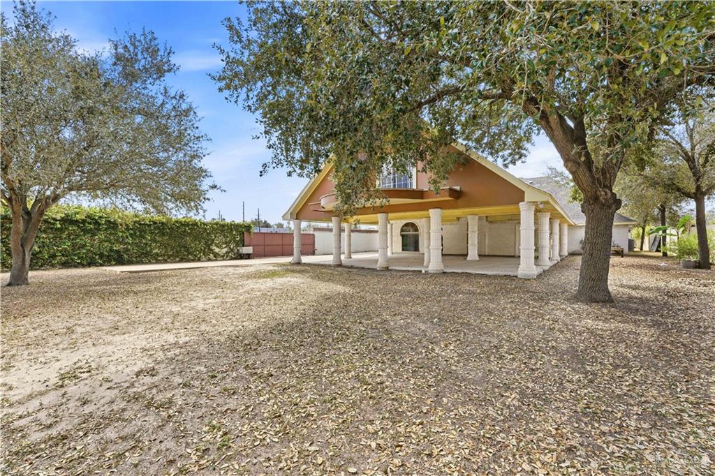 301 E Violet Avenue, McAllen