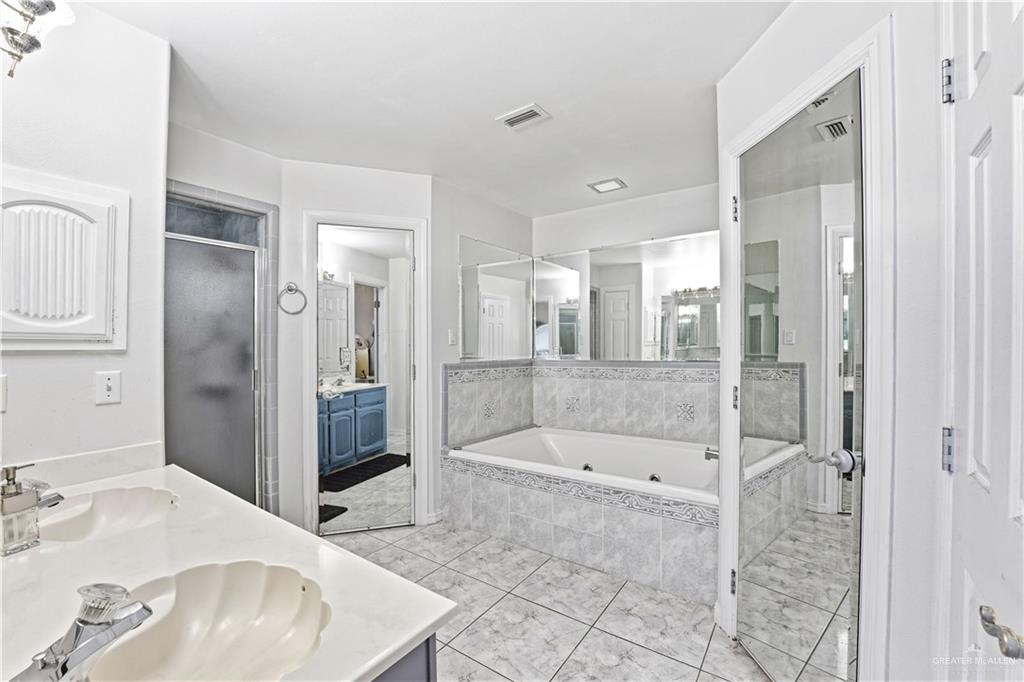 301 E Violet Avenue, McAllen