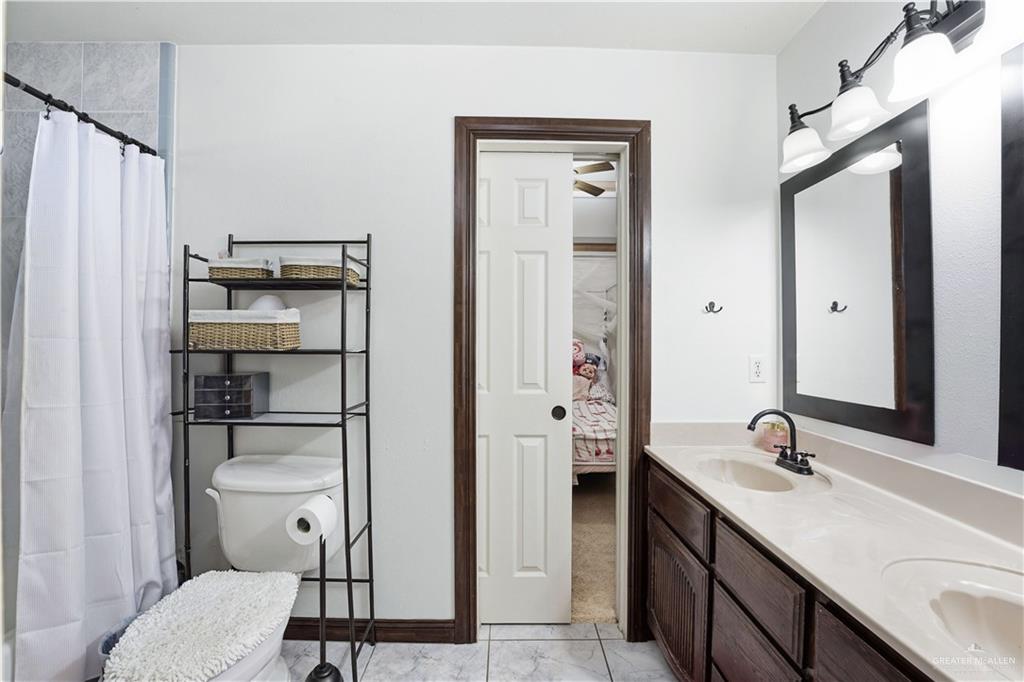 301 E Violet Avenue, McAllen