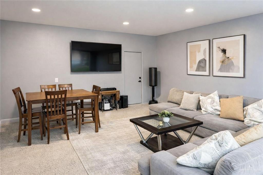 3906 El Sendero Court