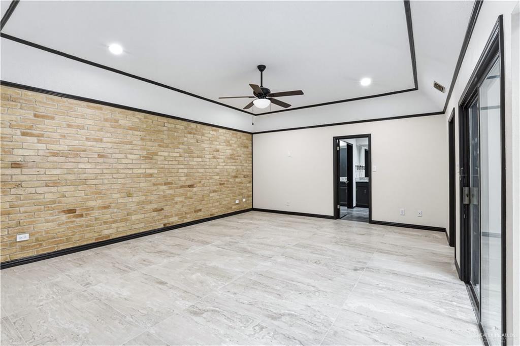 413 Toronto Avenue, McAllen