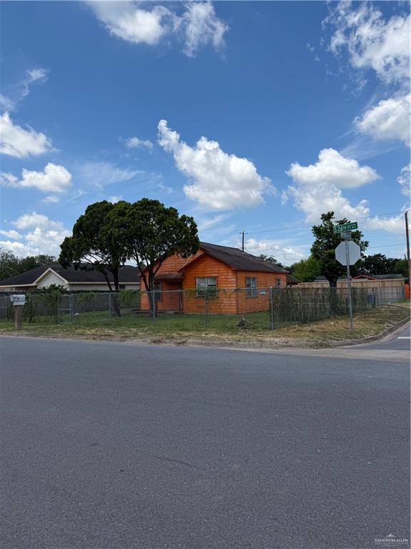 2300 S 26th Street, McAllen