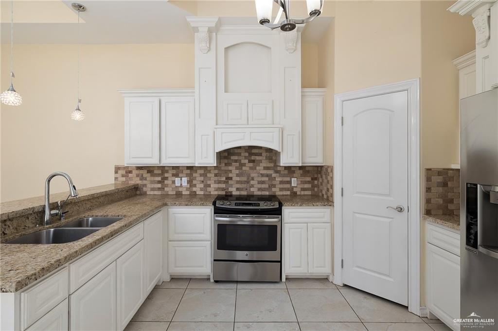 3720 Yellowhammer Avenue, McAllen