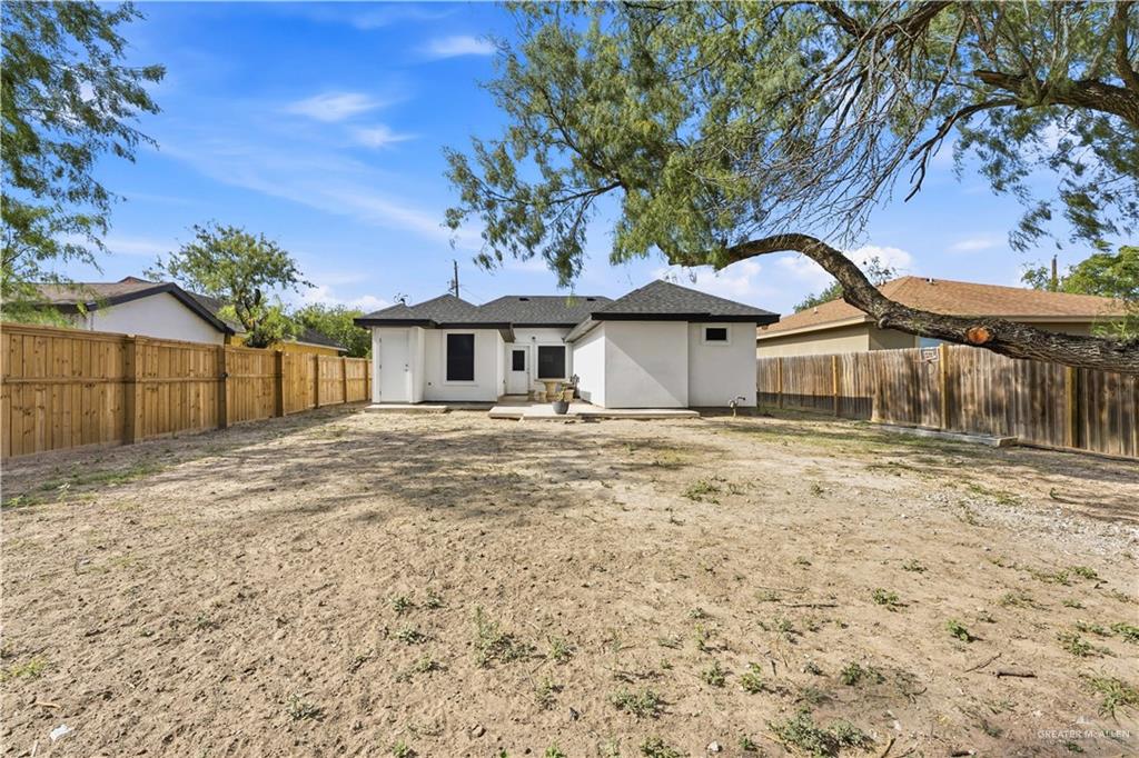 2120 Azteca Avenue, McAllen
