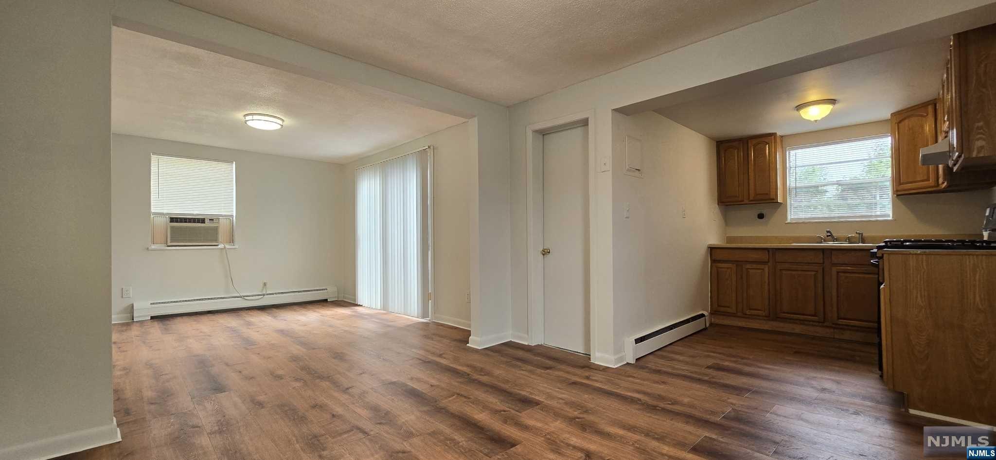 28 Cedarhurst Avenue